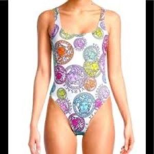 Women's White Medusa Amplified Print One-piece Swimsuit